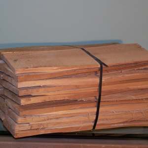 Cedar Shakes | #1 Heavies | 3/4″ butt | 24″ long | 10″ exposure